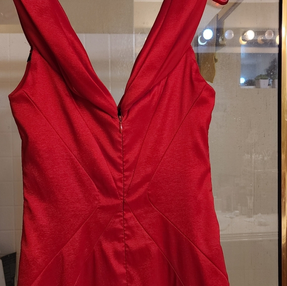 Scuba Off The Shoulder Gown - Picture 3 of 5